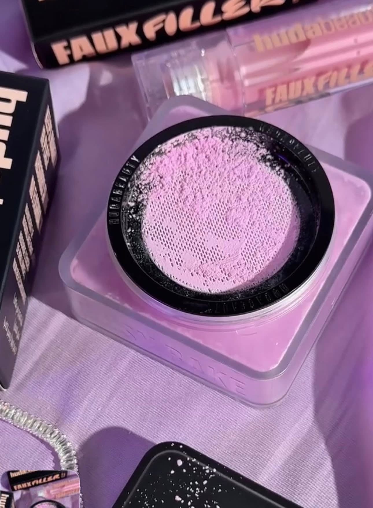 Phấn phủ bột HUDA BEAUTY Easy Bake 20g