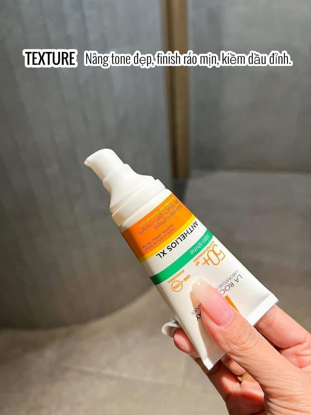 Kem chống nắng LA ROCHE-POSAY Anthelios Anti-Shine SPF50+ 50ml