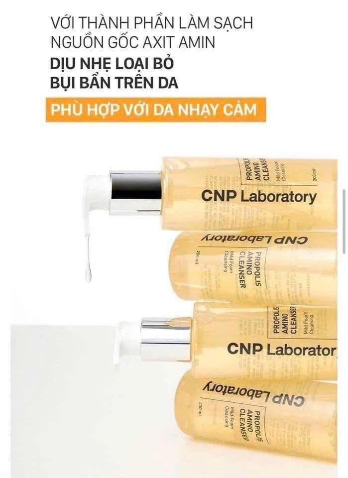 Sữa rửa mặt keo ong CNP Propolis Amino Cleanser 200ml