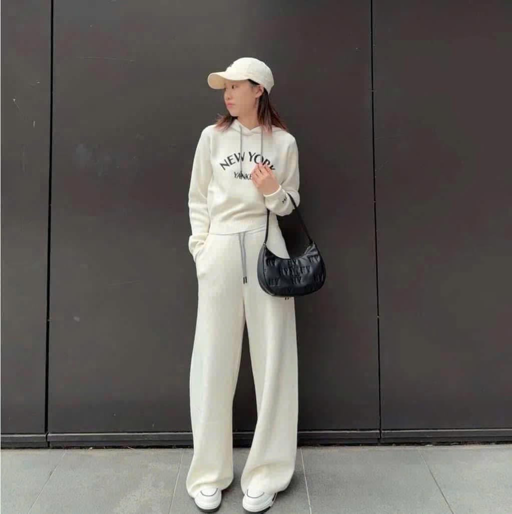 Túi cặp nách MLB chần bông logo chữ B (Auth)