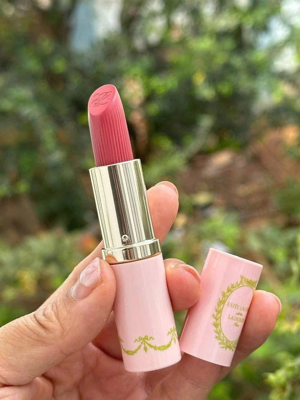 Set gift túi hoa 6 món skincare và make up ESTEE LAUDER 2025
