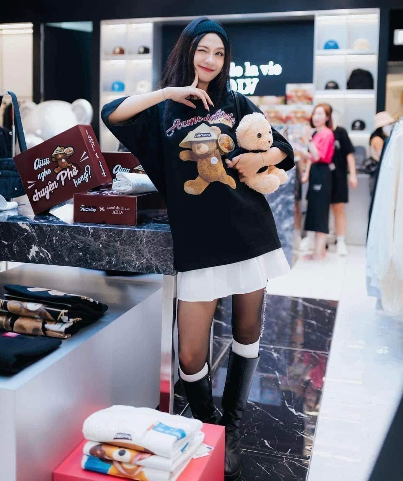 Áo thun unisex Phở ADLV (Authentic)