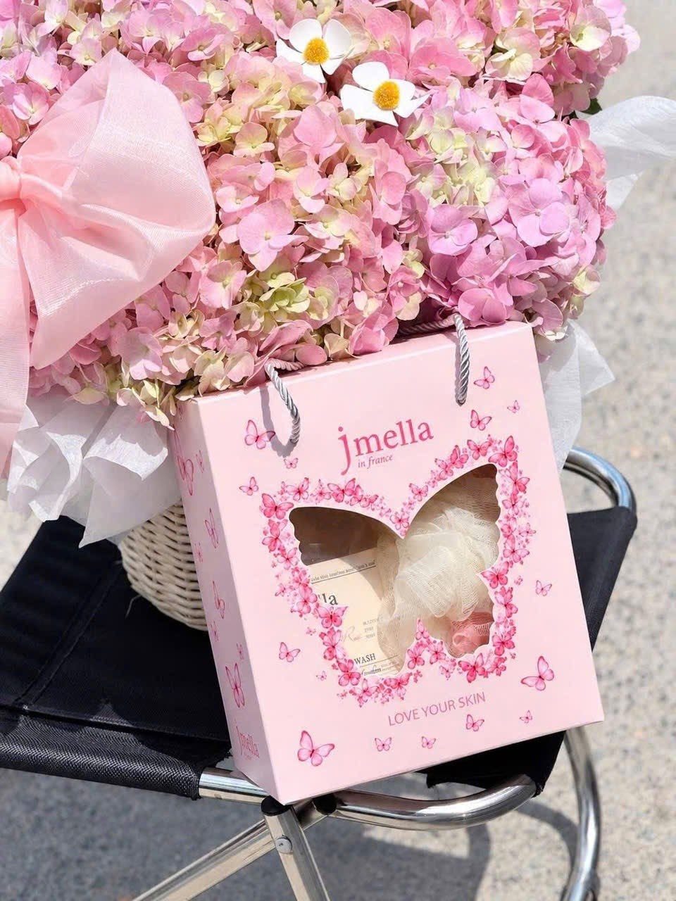 Sữa tắm hương nước hoa JMELLA