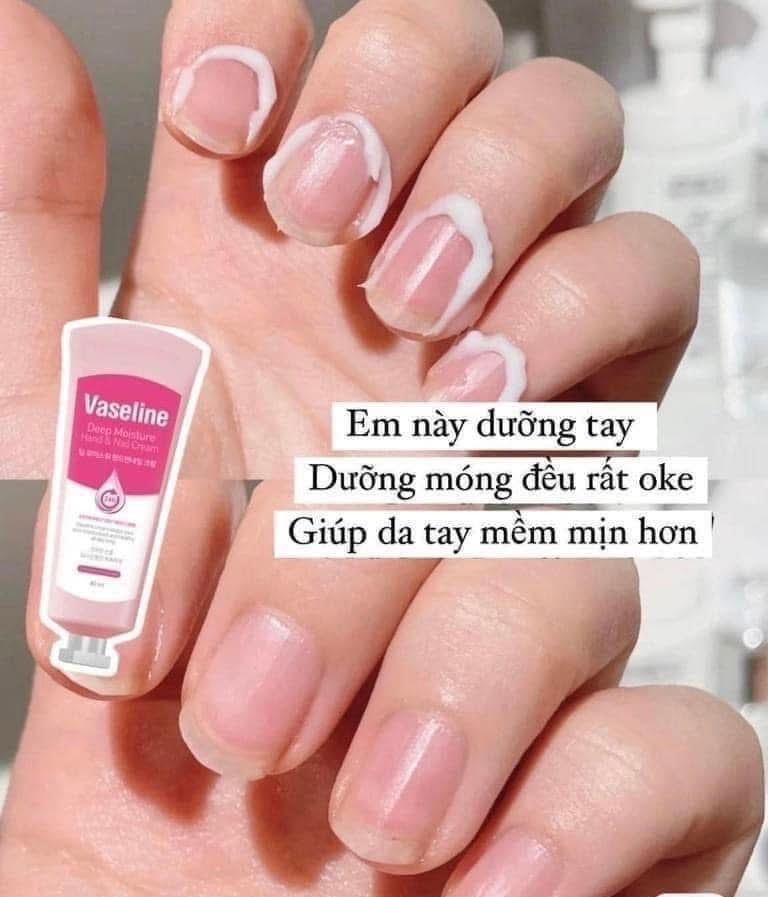 Kem dưỡng tay VASELINE Hàn Quốc 60ml