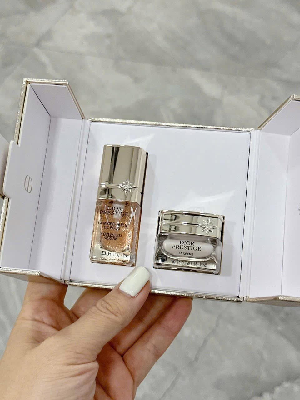 Set dưỡng mini DIOR Prestige 2 món serum và kem dưỡng