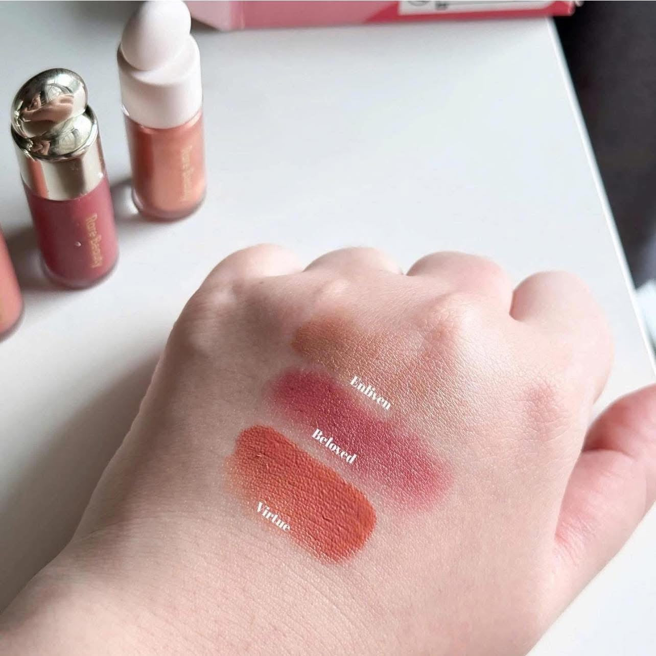 Set má hồng và highlight RARE BEAUTY Mini Blush & Luminize Trio (Phiên bản giới hạn)
