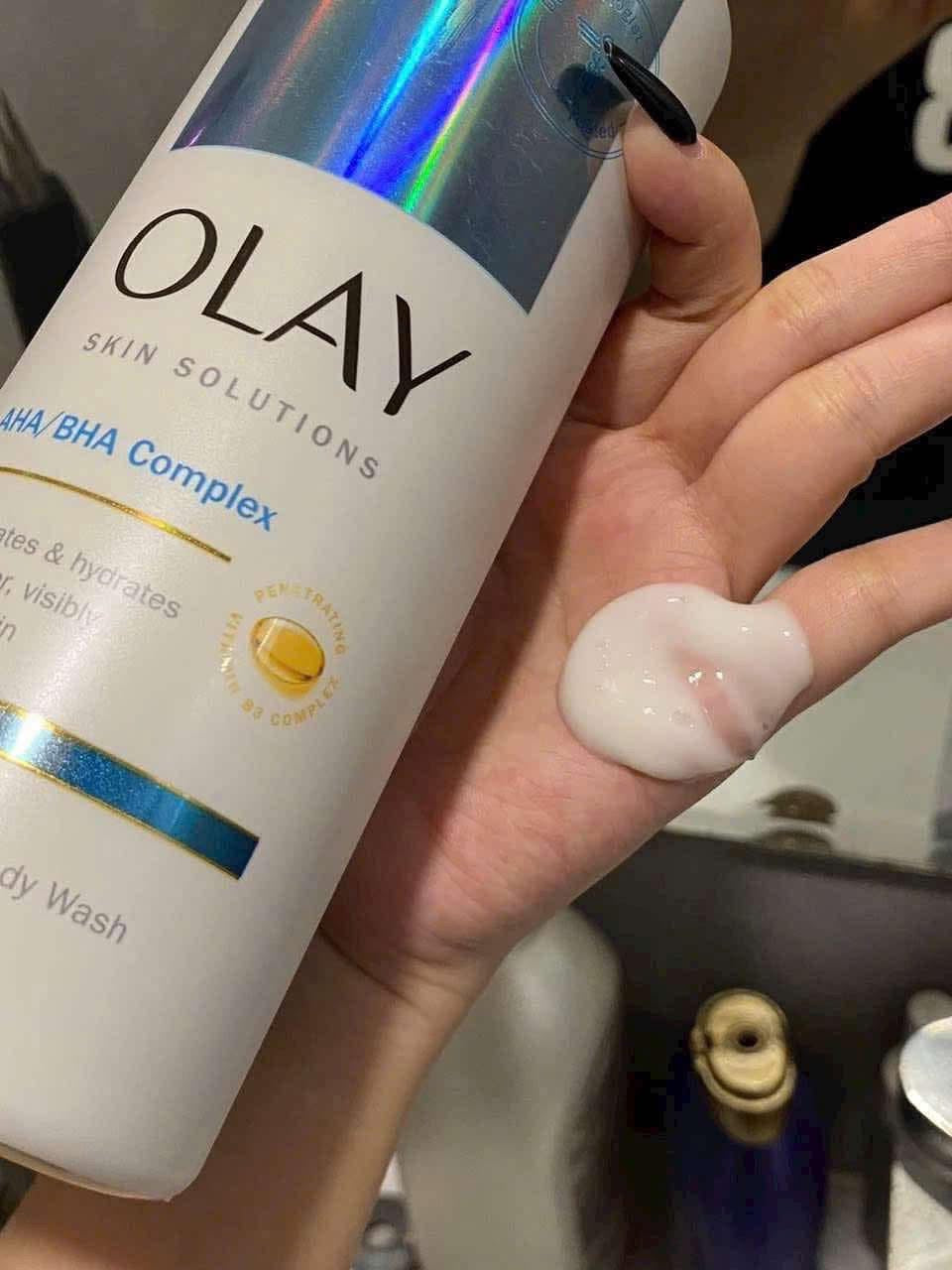 Sữa tắm OLAY Skin Solutions Mỹ 530ml
