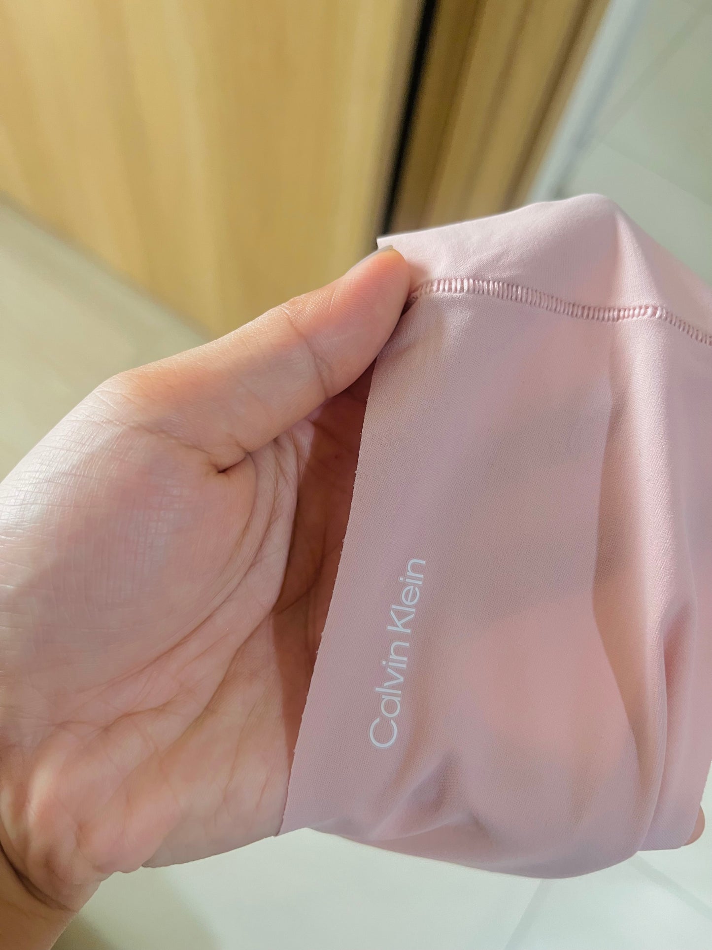 Quần lót nữ không viền CALVIN KLEIN (Authentic)