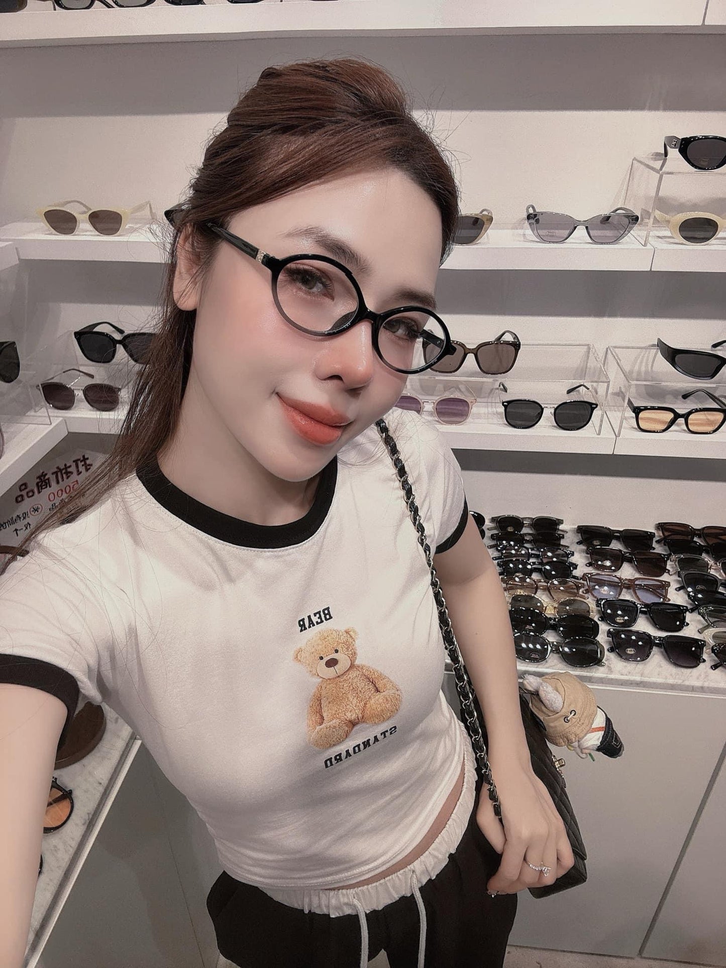 Kính Y2K nội địa Trung