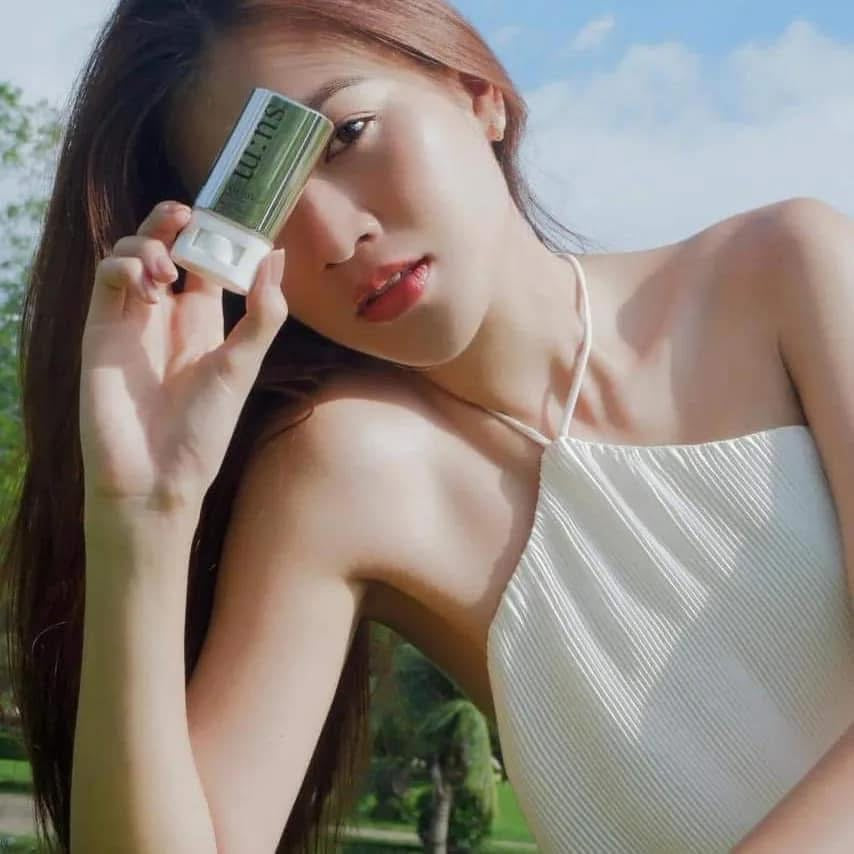 Lăn chống nắng SU:M37 Sun-Away Velvet Sun Stick 80g