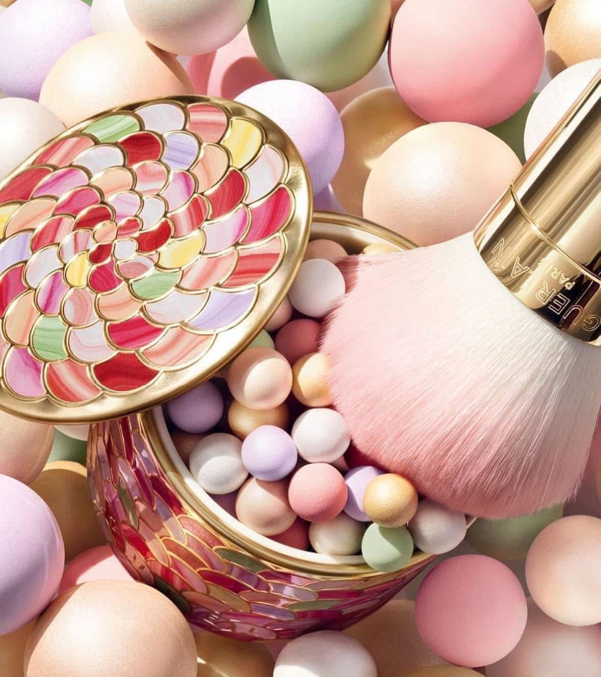 Phấn phủ ngọc trai GUERLAIN Meteorites Light Revealing Pearls Of Powder