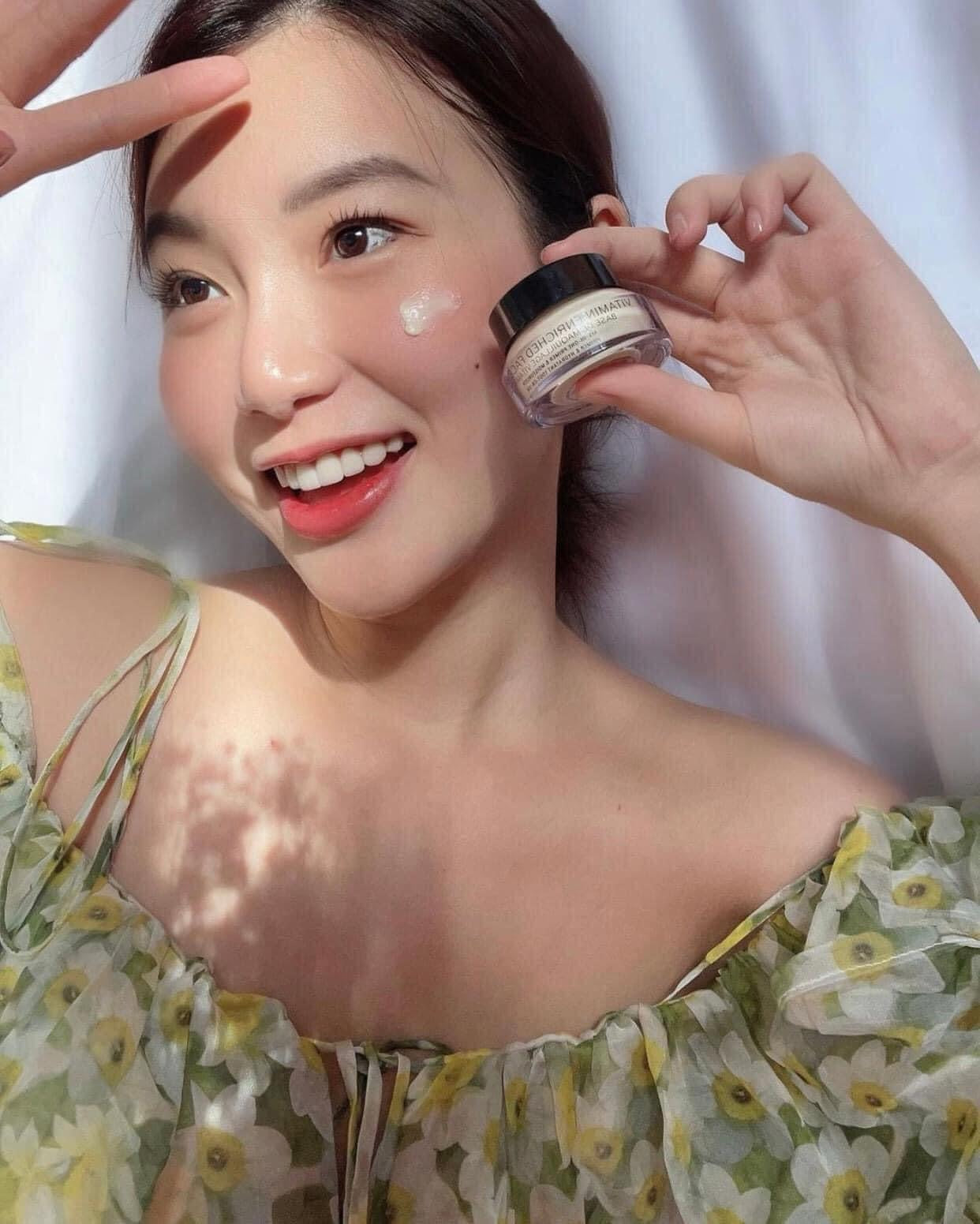 Kem Lót Dưỡng Ẩm BOBBI BROWN Vitamin Enriched Face Base 50ml