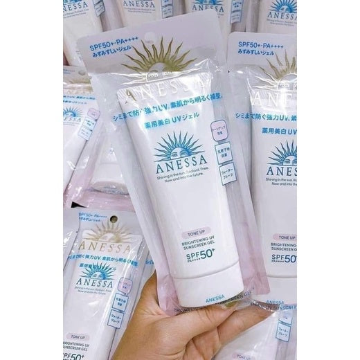 Kem chống nắng ANESSA Tone Up Brightening UV Sunscreen Gel 90gr