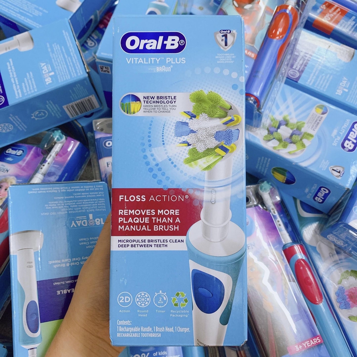 Bàn Chải Điện ORAL B Vitality Plus