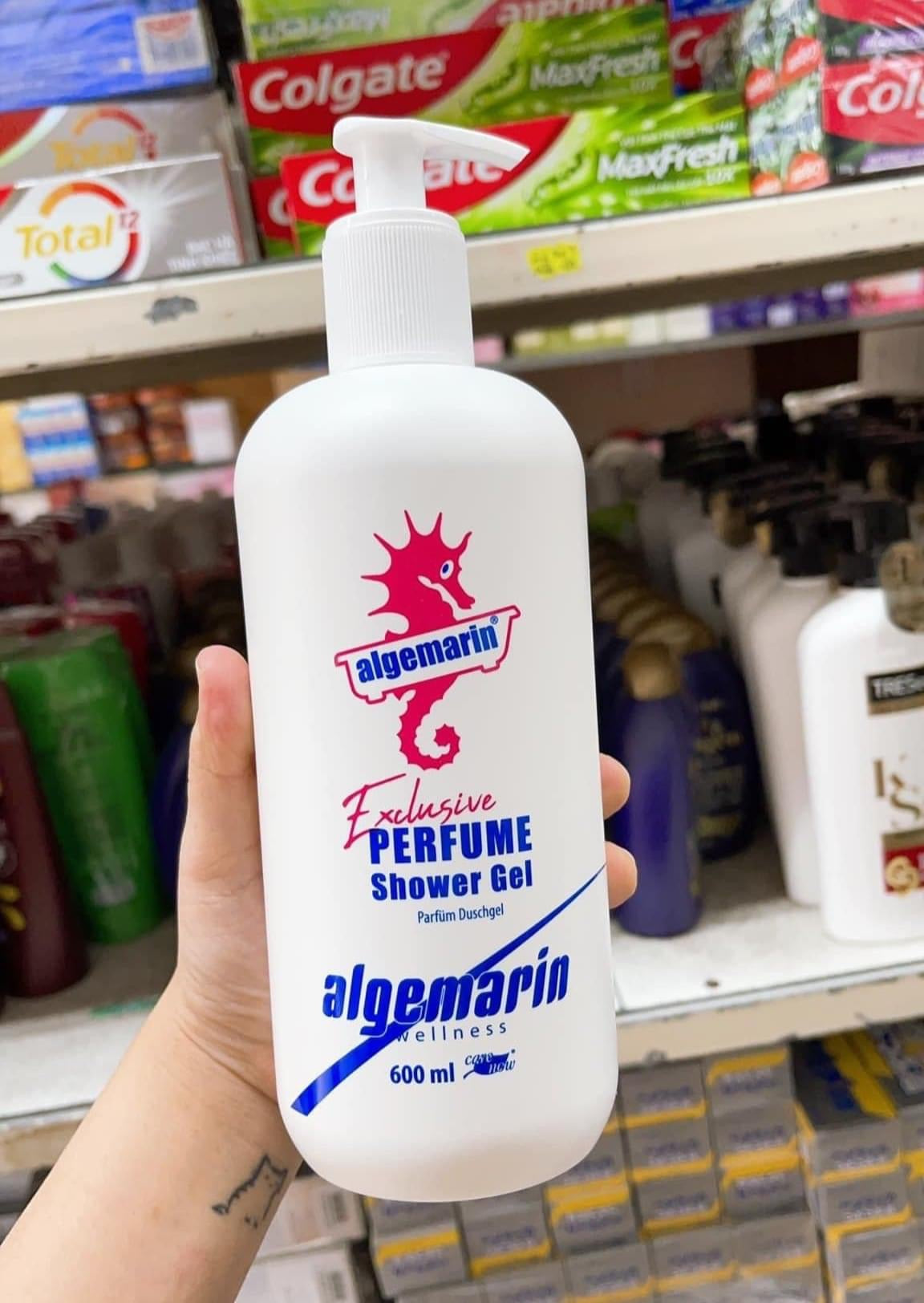 Sữa tắm hương nước hoa Cá ngựa Đức 600ml dạng vòi