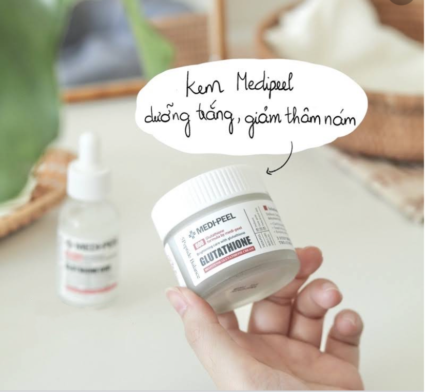 Kem dưỡng trắng da GLUTATHIONE 600 MEDIPEEL 50ml