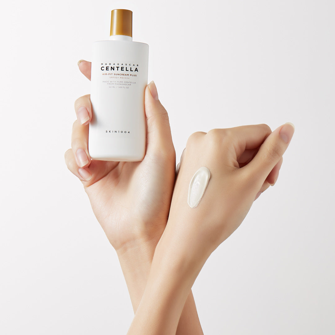 Kem chống nắng SKIN1004 Madagascar Centella Air-Fit SunCream 50ml