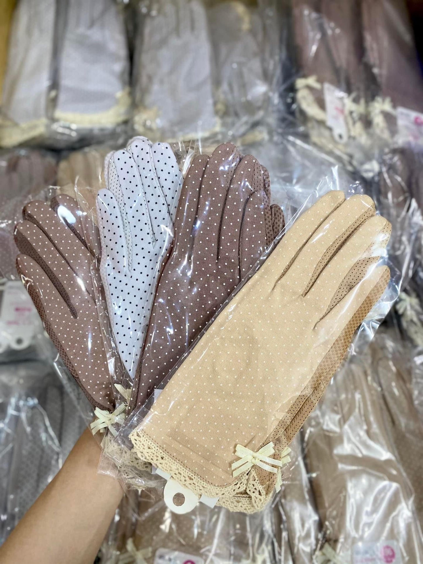 Găng tay chống tia UV 96% Nhật Bản