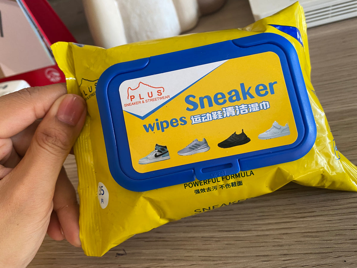 Giấy ướt lau giày sneakers (gói 35 tờ)