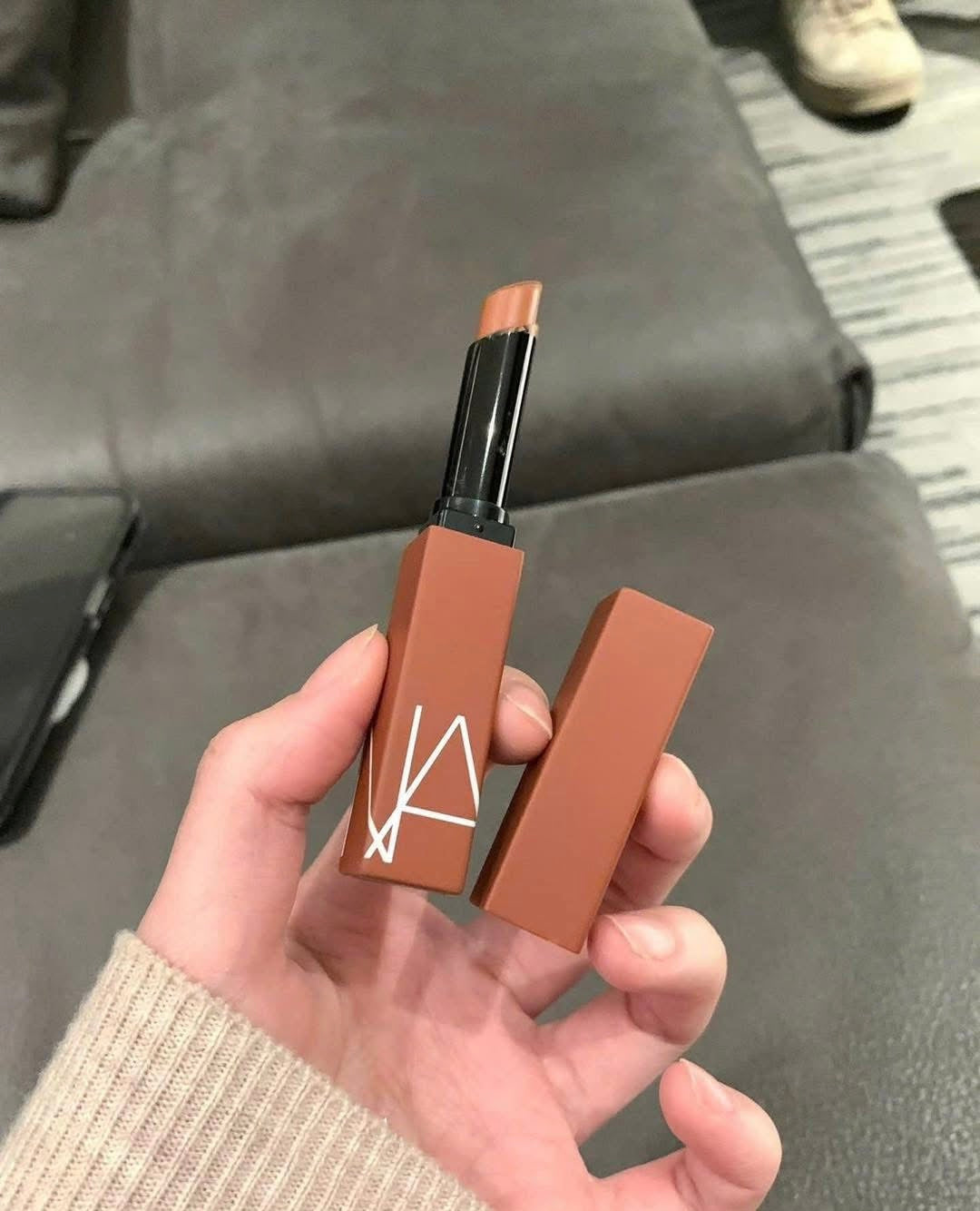 Son lì NARS Powermatte Ultra Mat màu 101 No Angel