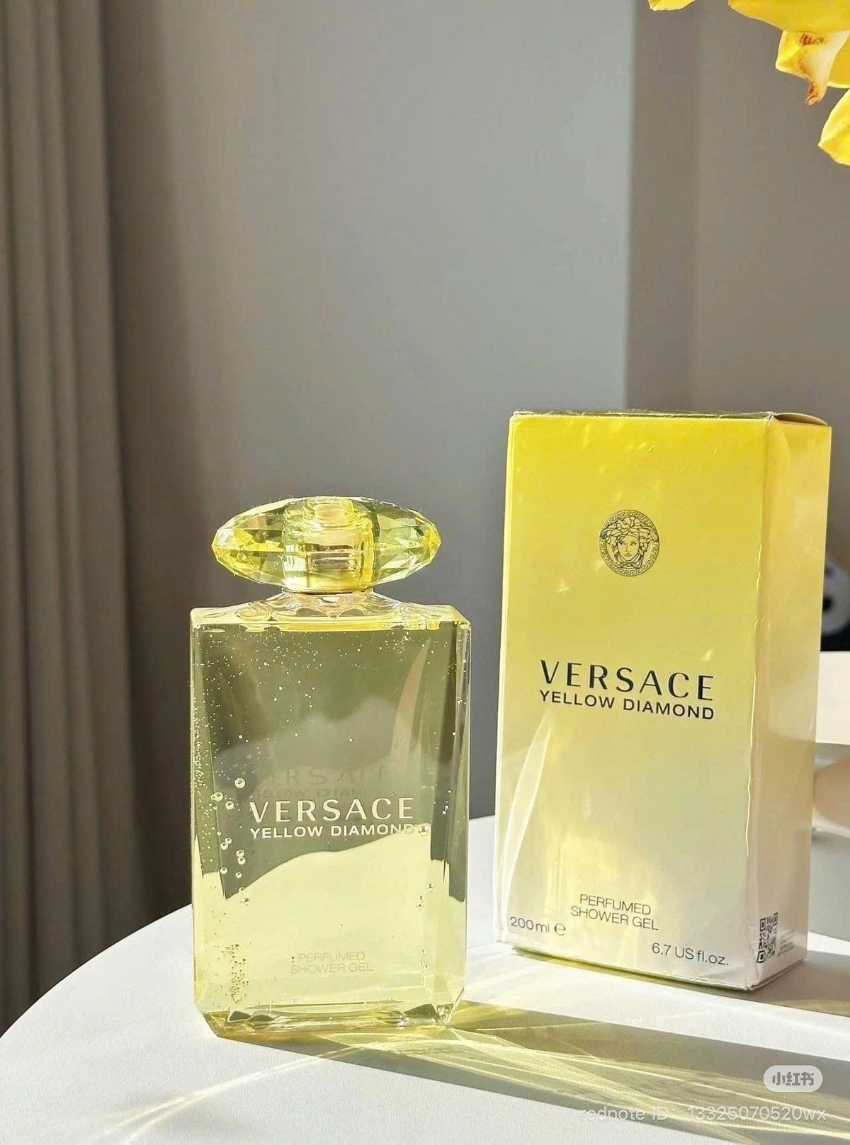 Sữa tắm VERSACE Yellow Diamond 200ml