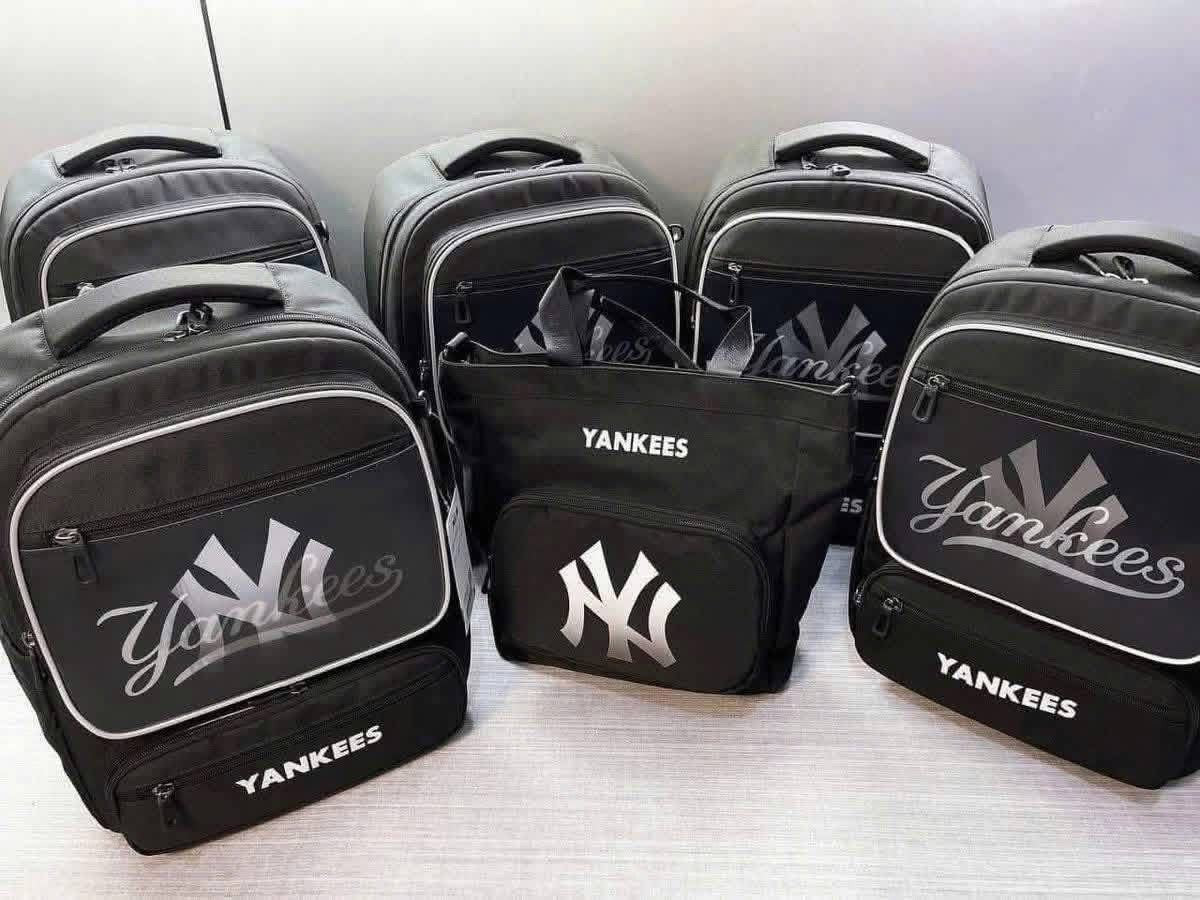 Balo MLB đen 2 món (Authentic)