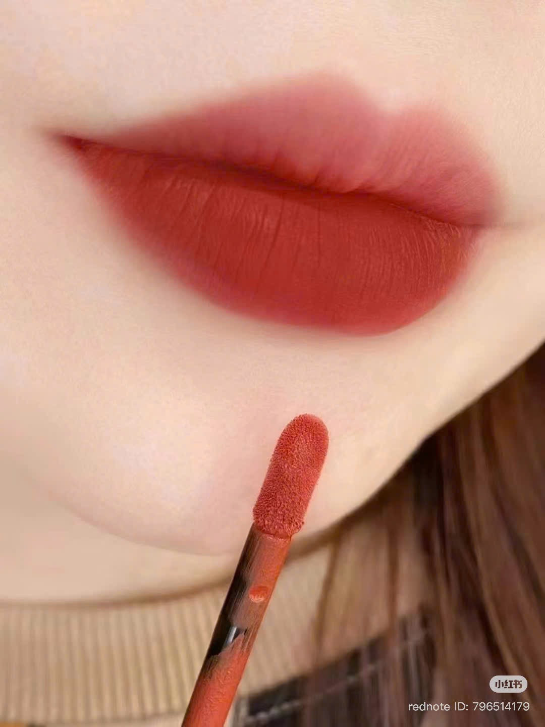 Son kem lì GUCCI Liquid Matte