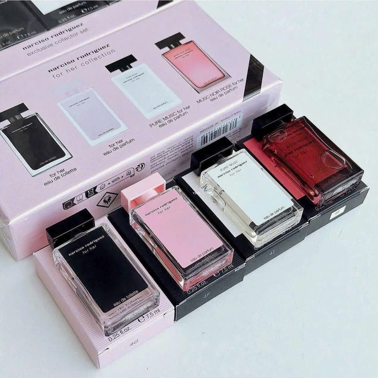 Set nước hoa NARCISO Exclusive Collector 4 chai mini 7.5ml