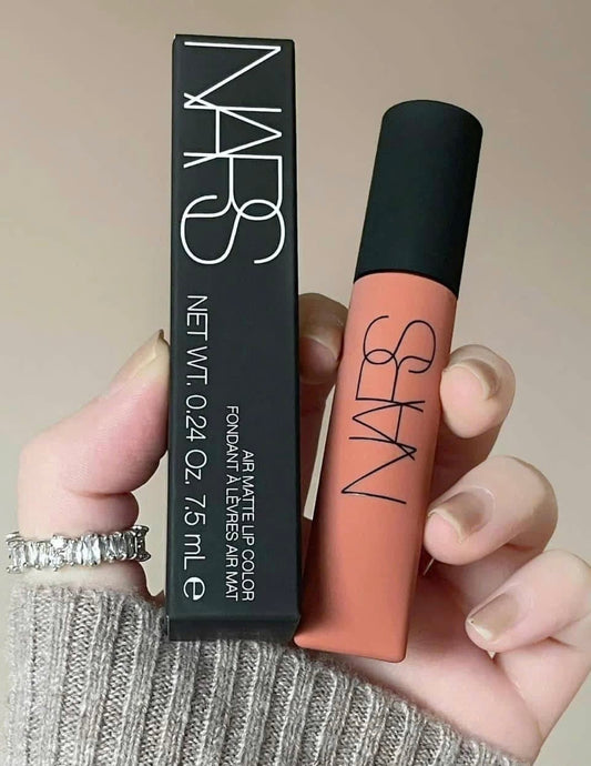 Son kem NARS Air Matte màu Thrust