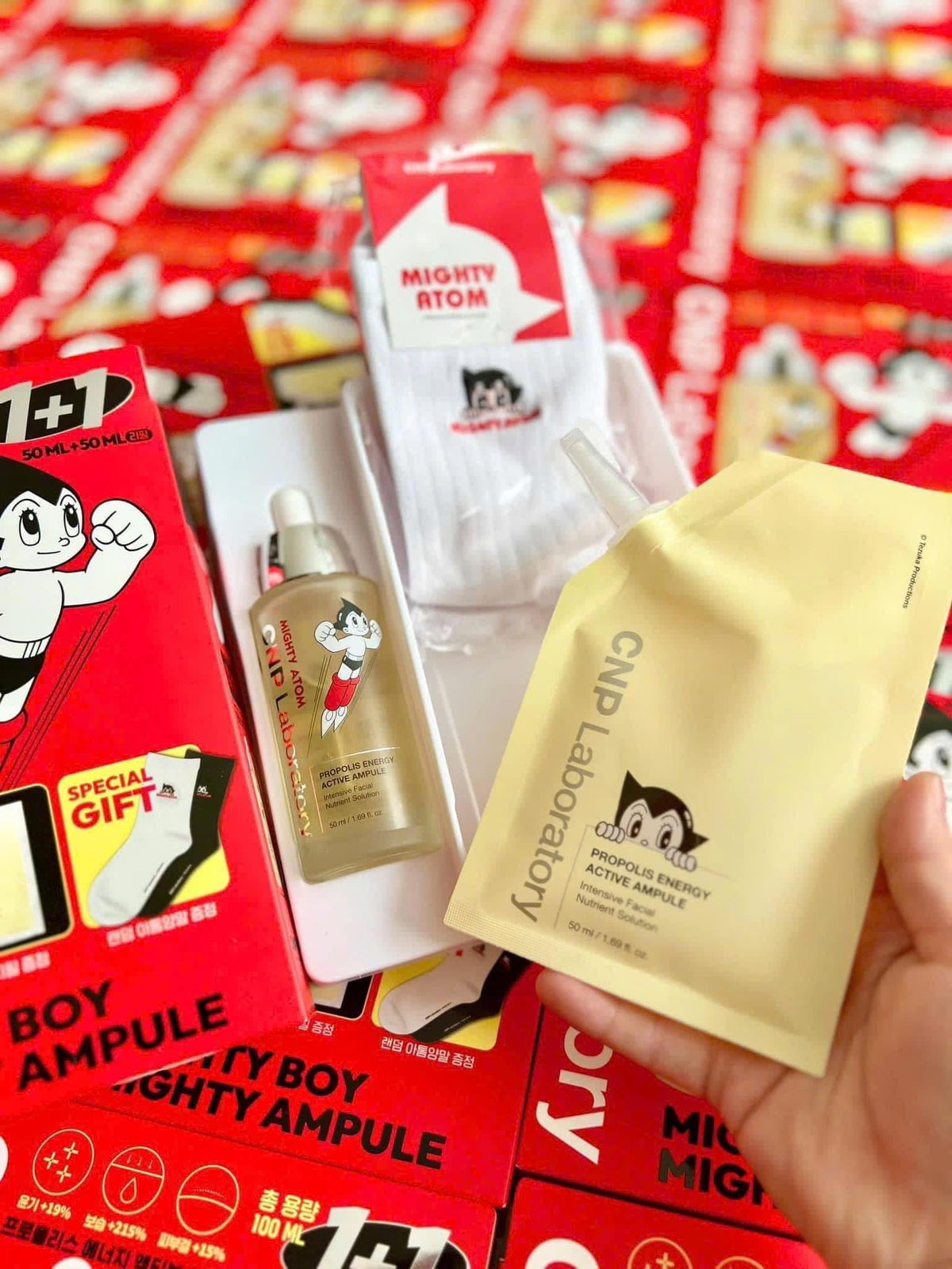 Set tinh chất keo ong CNP Propolis Energy Active Ampule 75ml