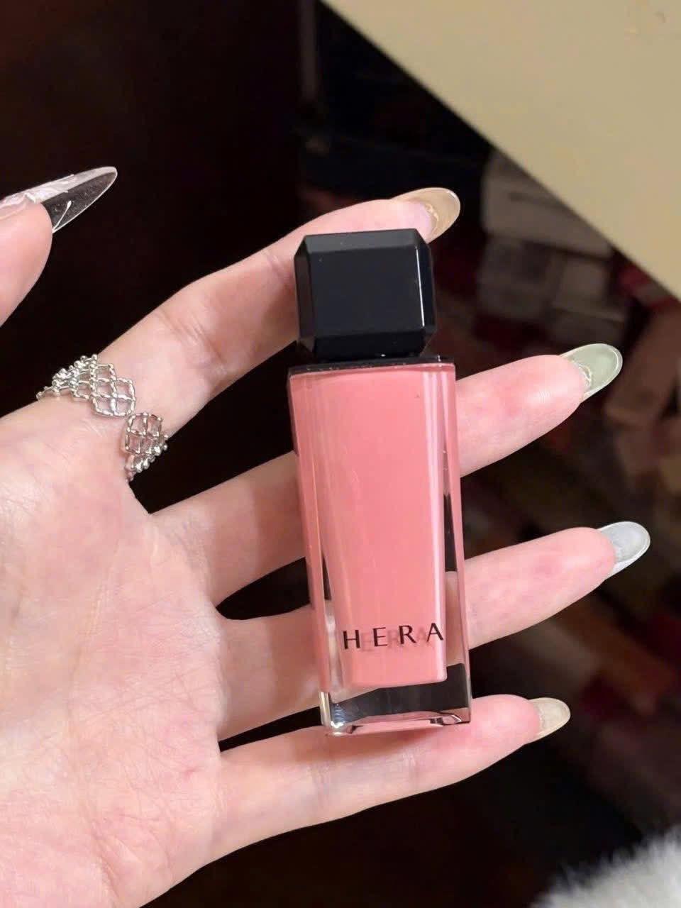 Son dưỡng HERA Sensual Spicy Nude Gloss