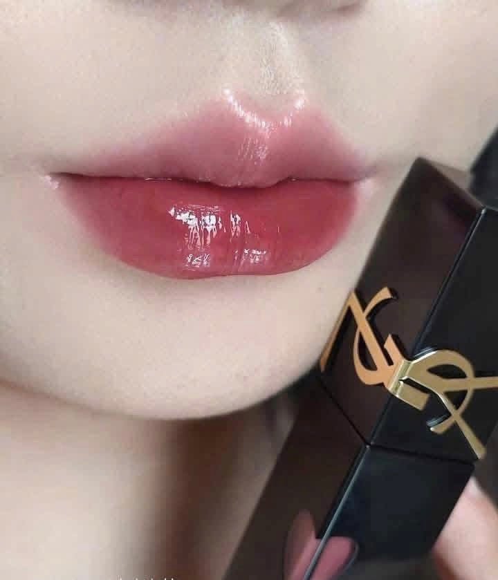 Son kem lì YSL The Inks Vinyl Cream #622 (Hồng mận)