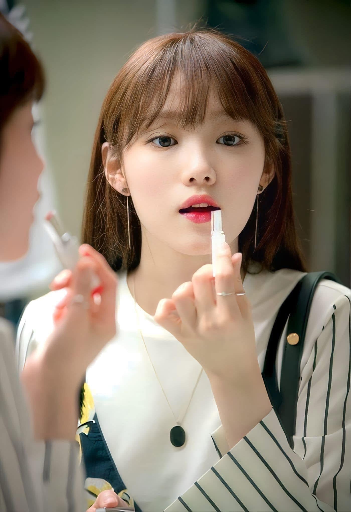 Set 2 son dưỡng SU:M37 Time Energy Moist Lip Balm