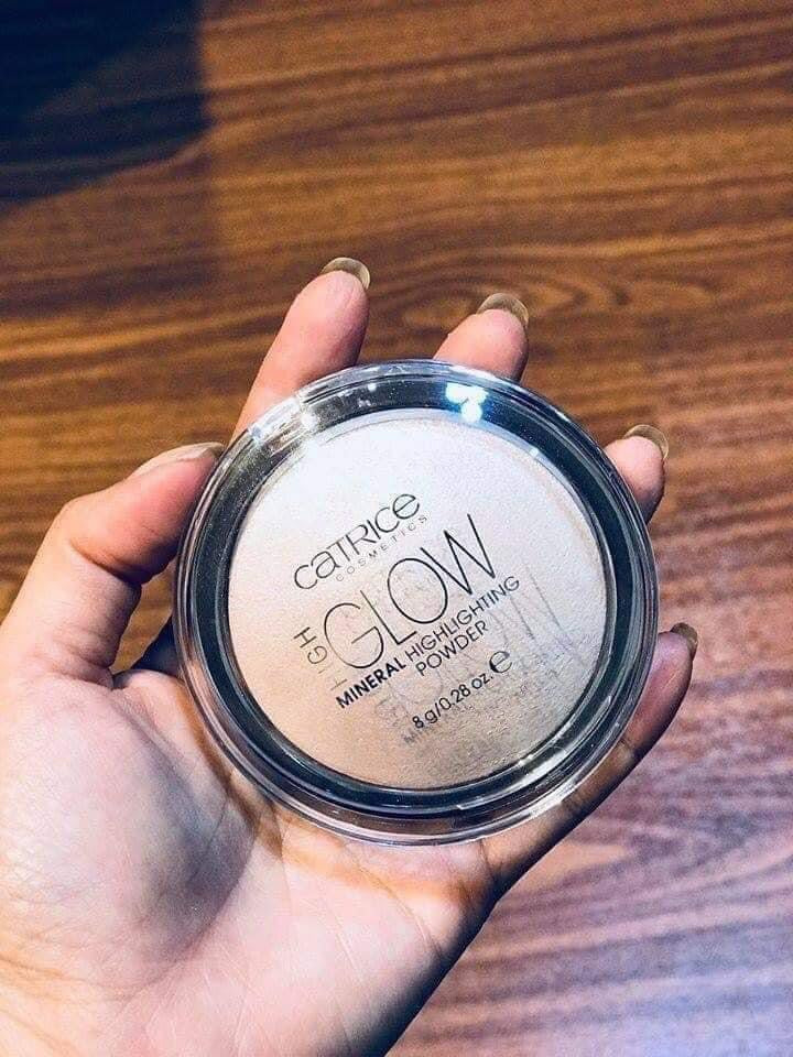 Phấn highlight bắt sáng CATRICE High Glow Mineral 8g
