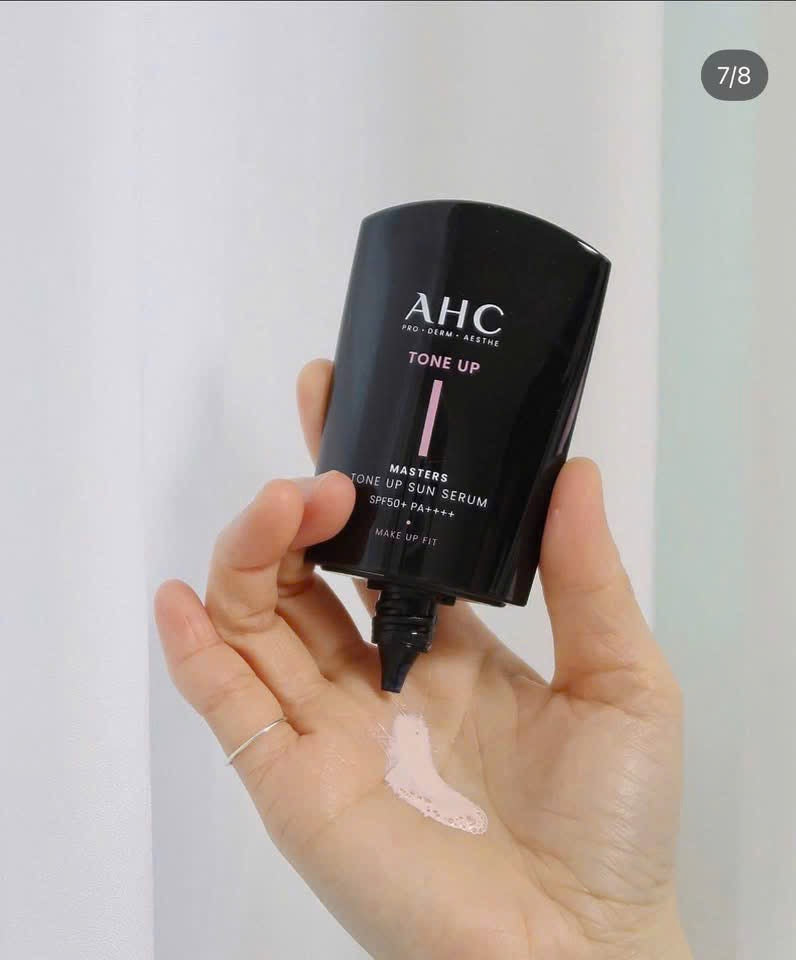 Kem chống nắng nâng tone AHC Masters Tone-Up Sun Serum SPF50+/PA++++ 50ml