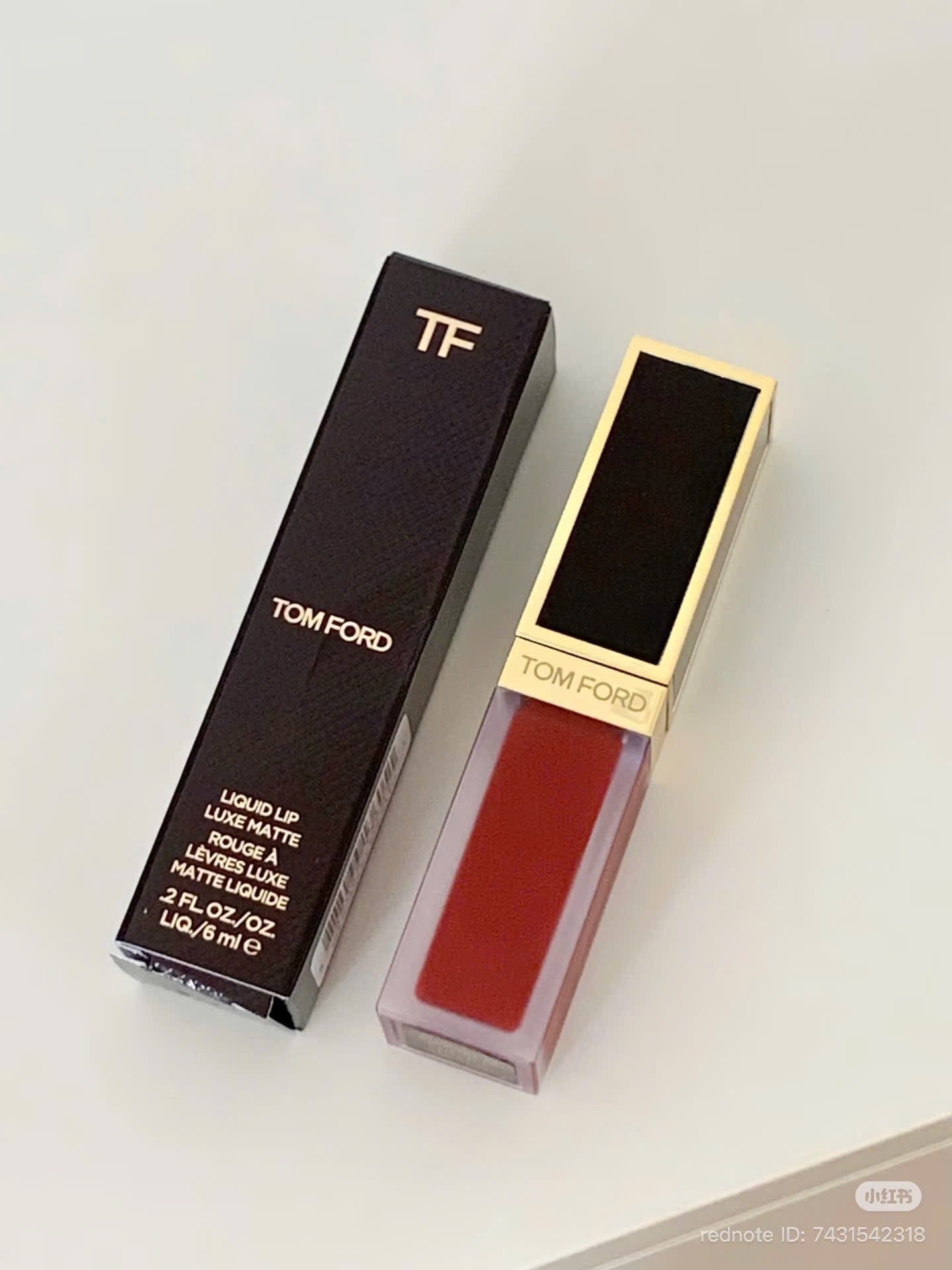 Son kem lì TOM FORD Liquid Lip Luxe Matte màu 133 Carlet Stiletto
