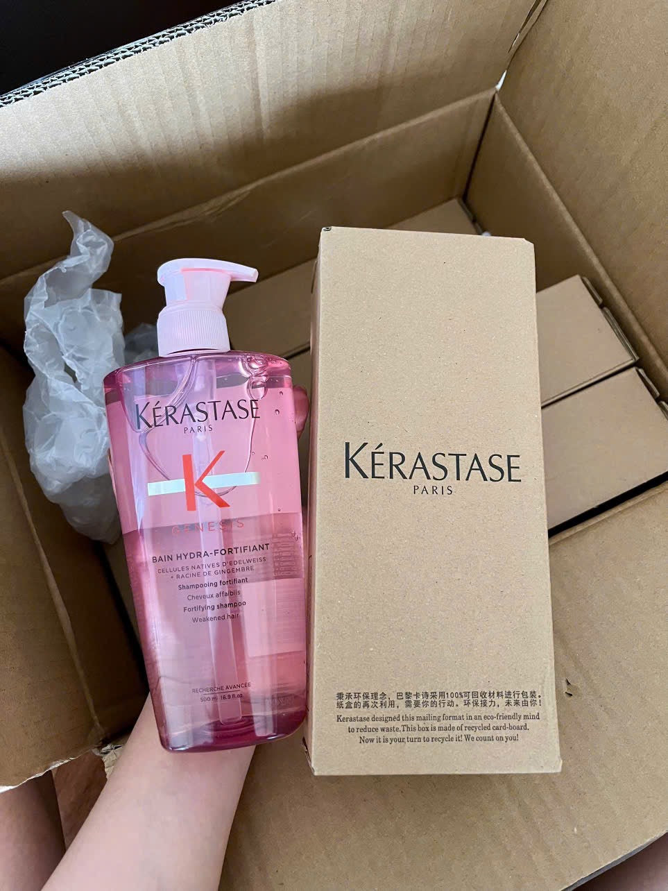 Dầu gội phục hồi tóc yếu chống gãy dụng KERASTASE Genesis Bain Hydra-Fortifiant