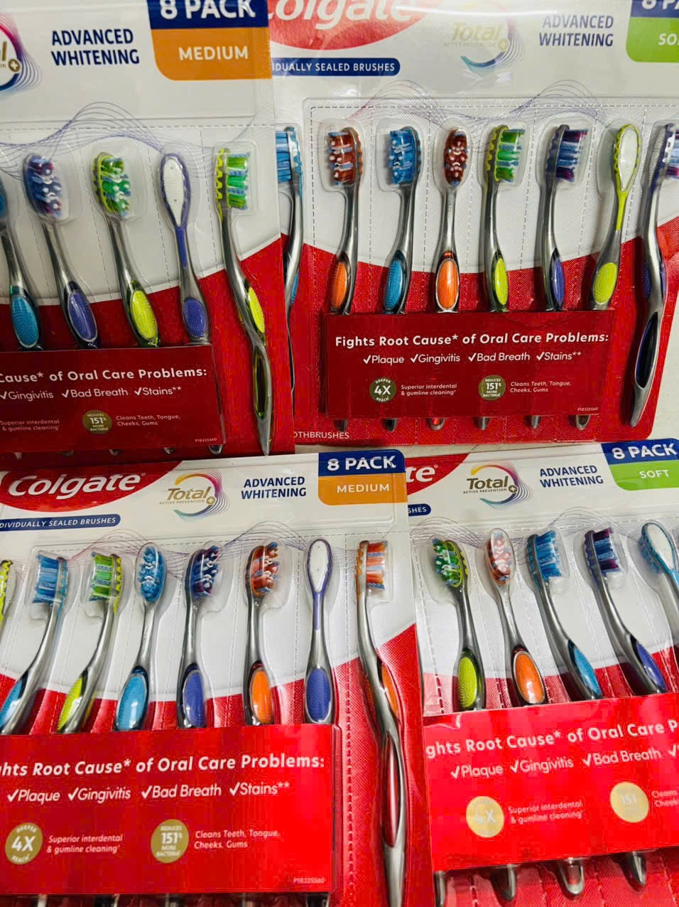 Set 8 bàn chải COLGATE Mỹ