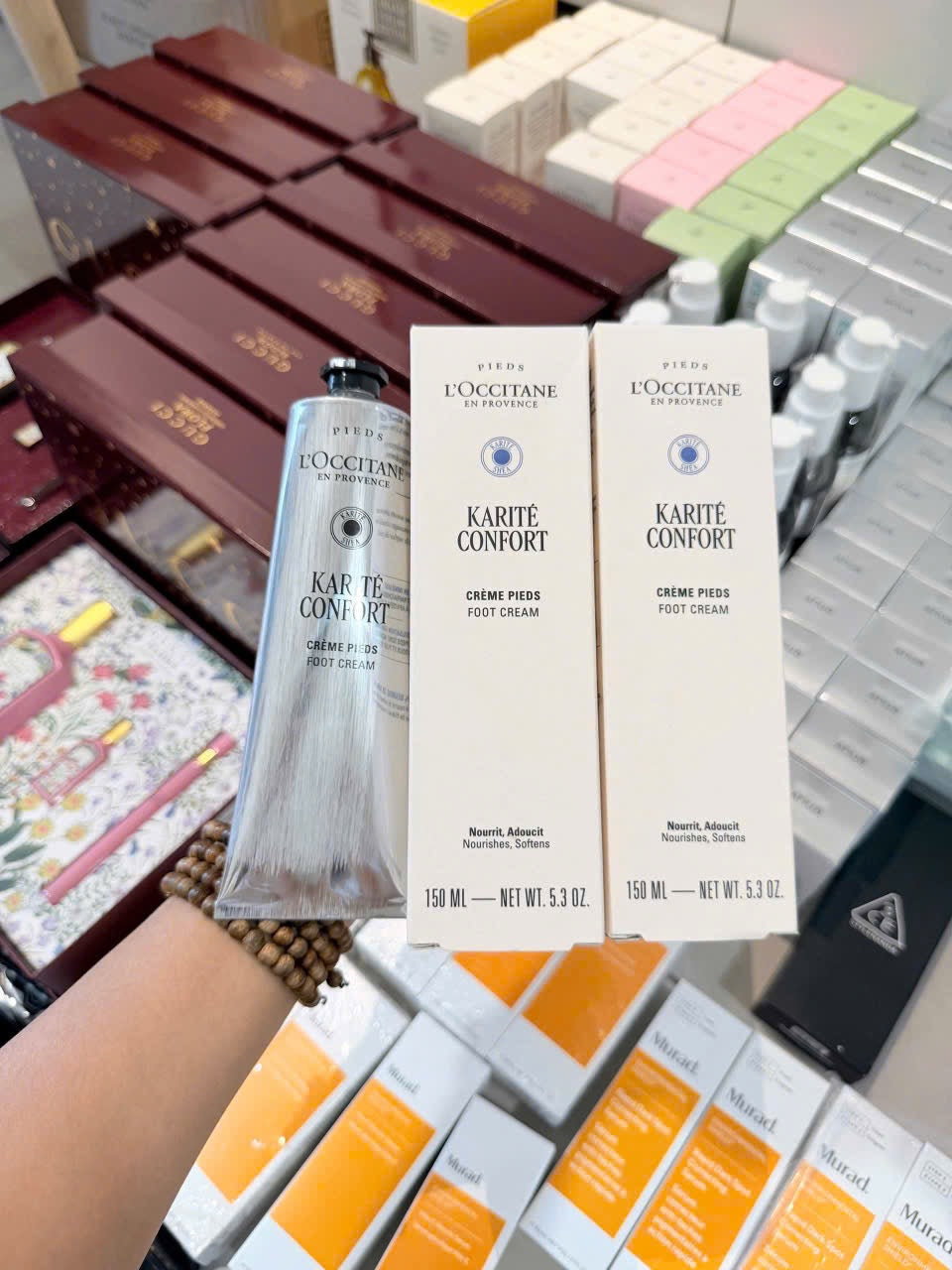 Kem dưỡng chân L'OCCITANE 150ml