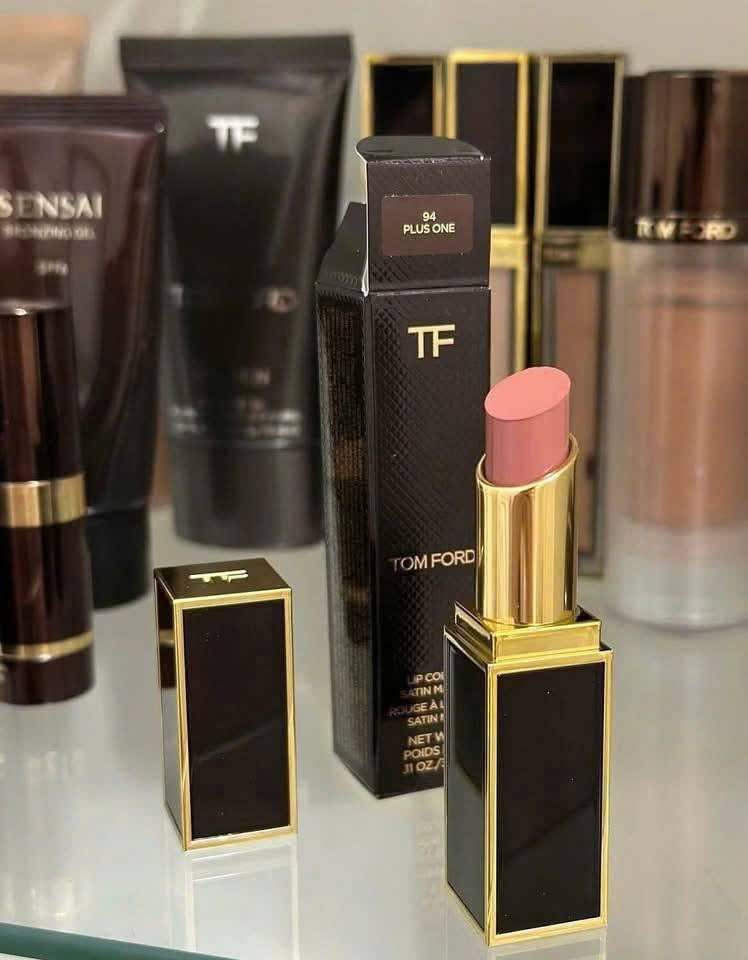 Son TOM FORD Lip Color Satin Matte