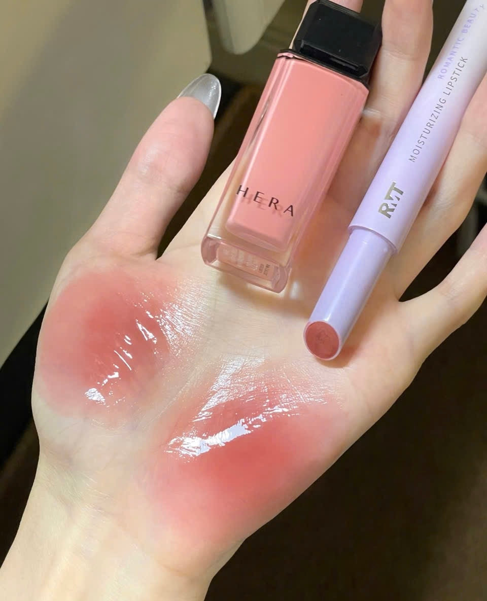 Son dưỡng HERA Sensual Spicy Nude Gloss