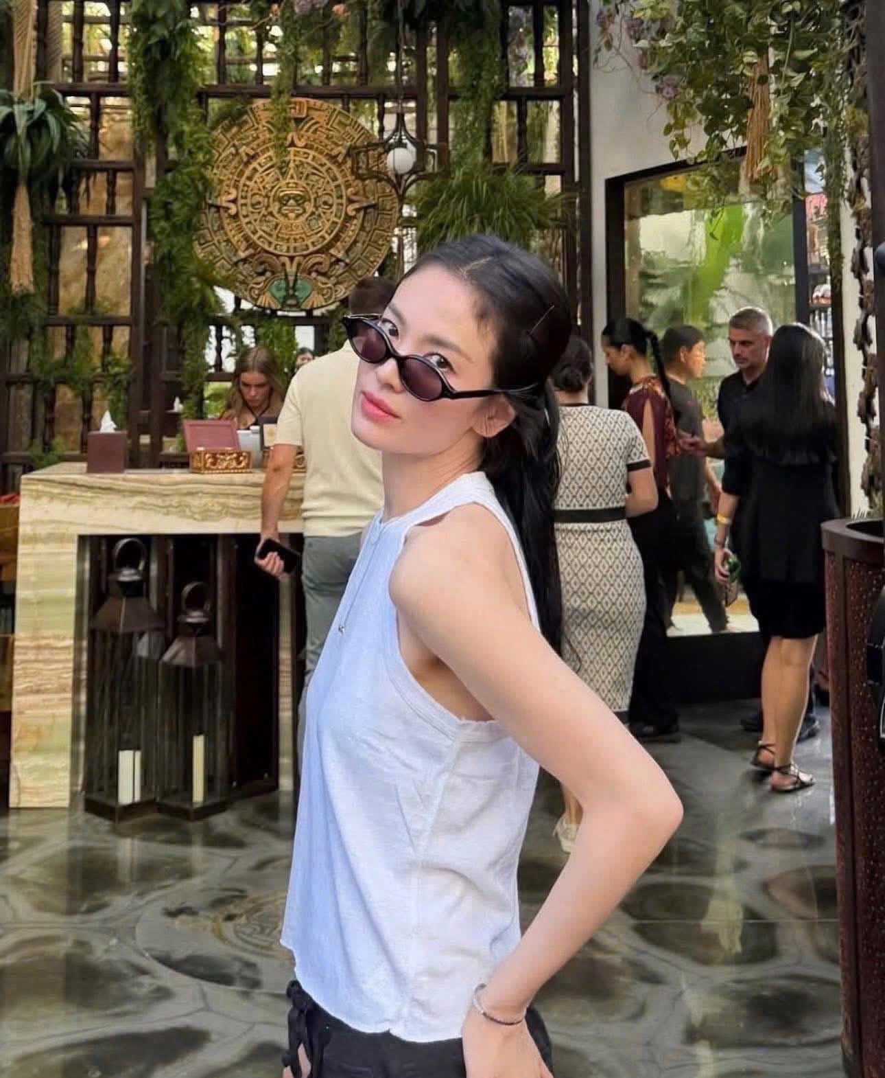 Kính mát RIETI Cartella Hàn Quốc (Authentic)