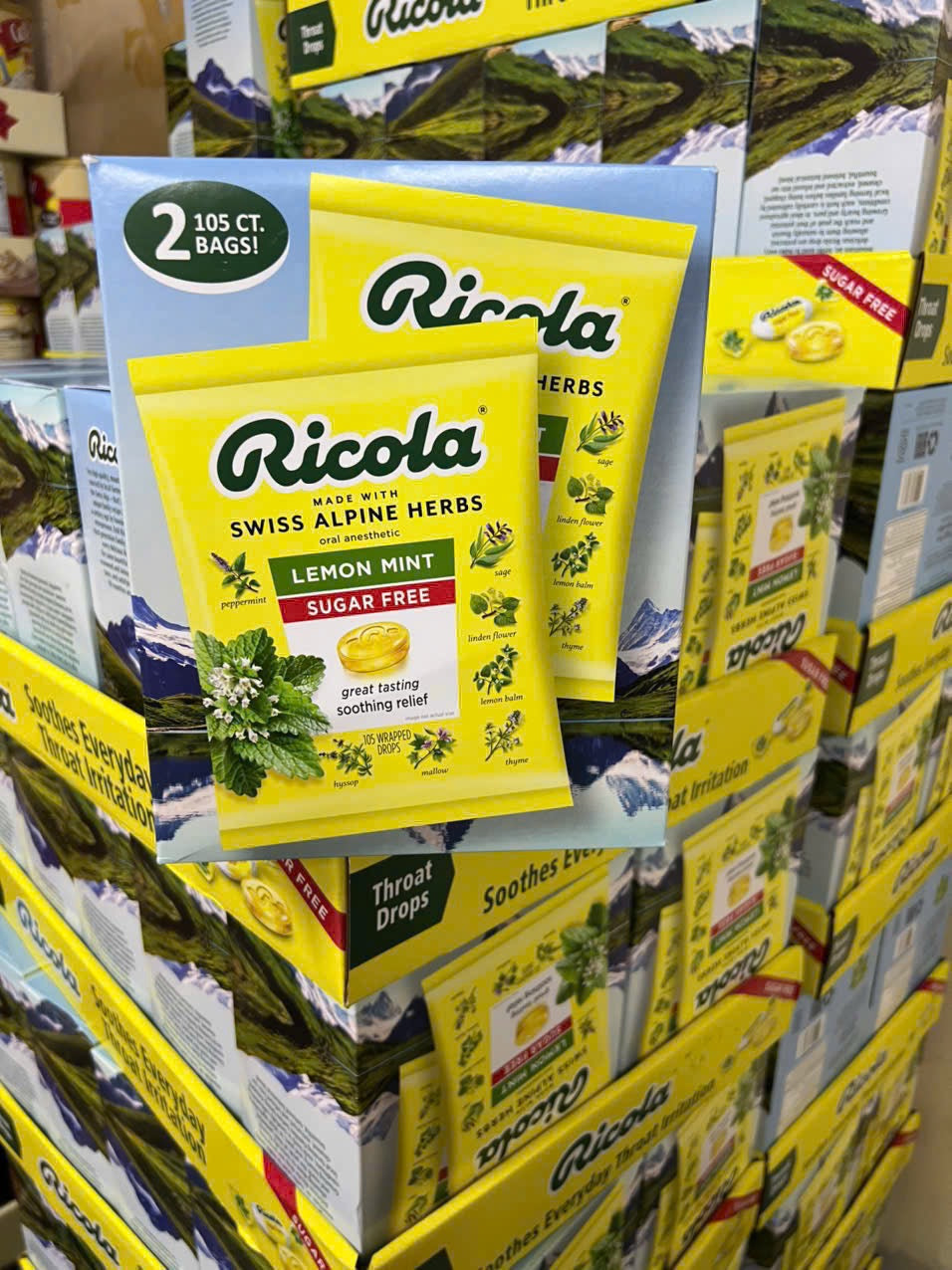 Kẹo ngậm ho thảo mộc RICOLA nội địa Đức (180 viên)