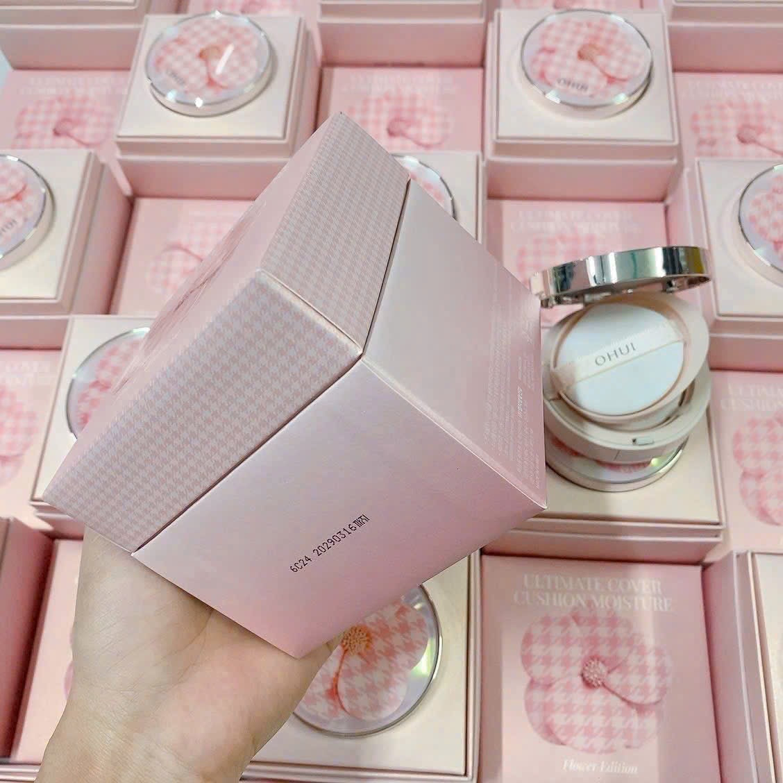 Phấn nước OHUI Cover Cushion - Special Edition