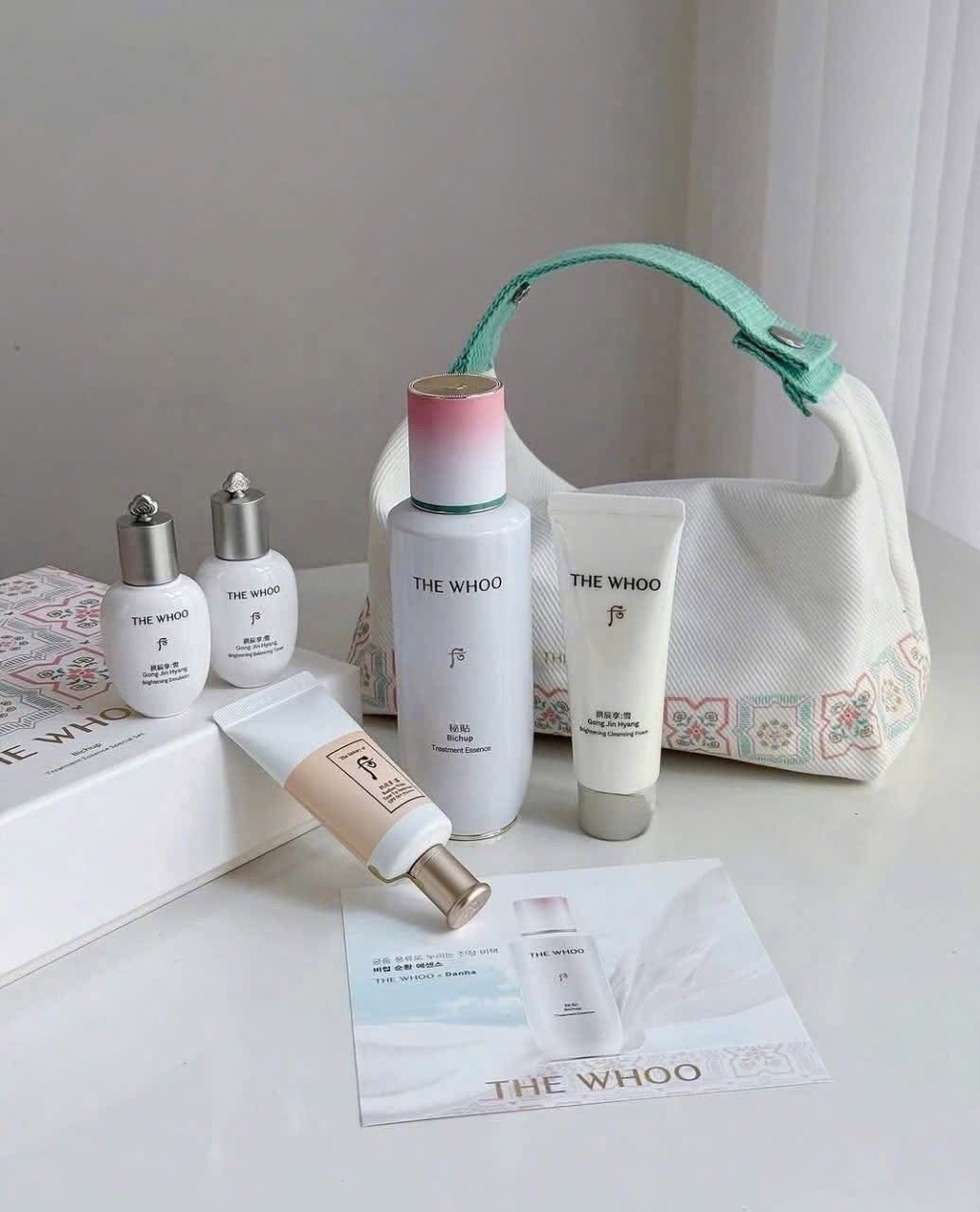 Set 5 món WHOO Bichup Treatment Essence Special