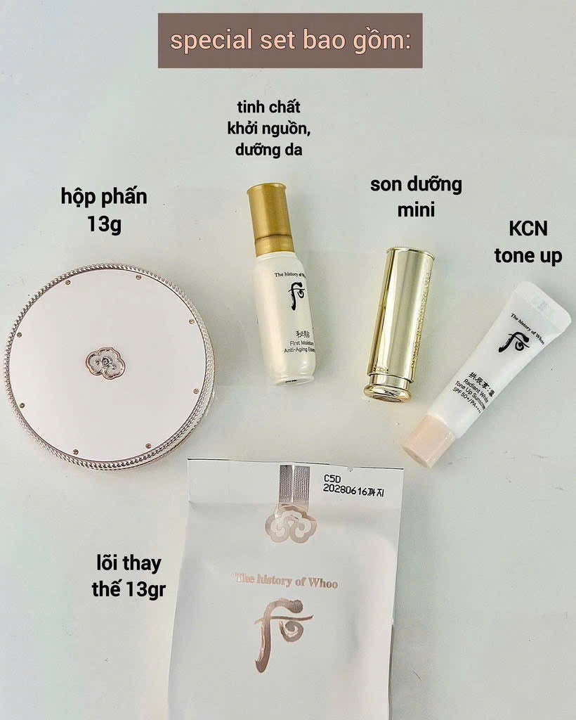 Set phấn nước dưỡng trắng da Radiant White Moisture Cushion Foundation (kèm son dưỡng, kcn, serum mini) của THE HISTORY OF WHOO