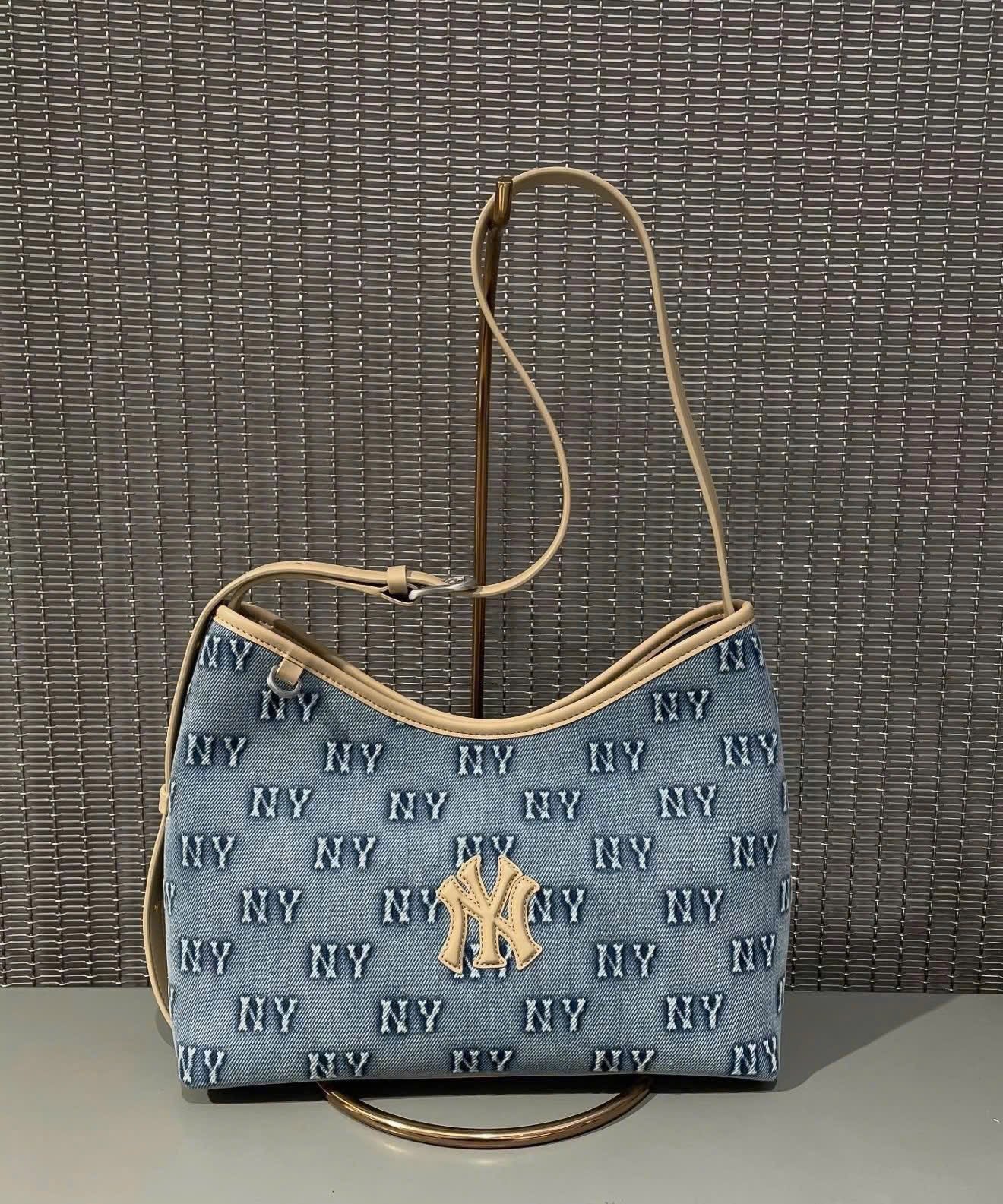 Túi cặp nách MLB logo (Auth)