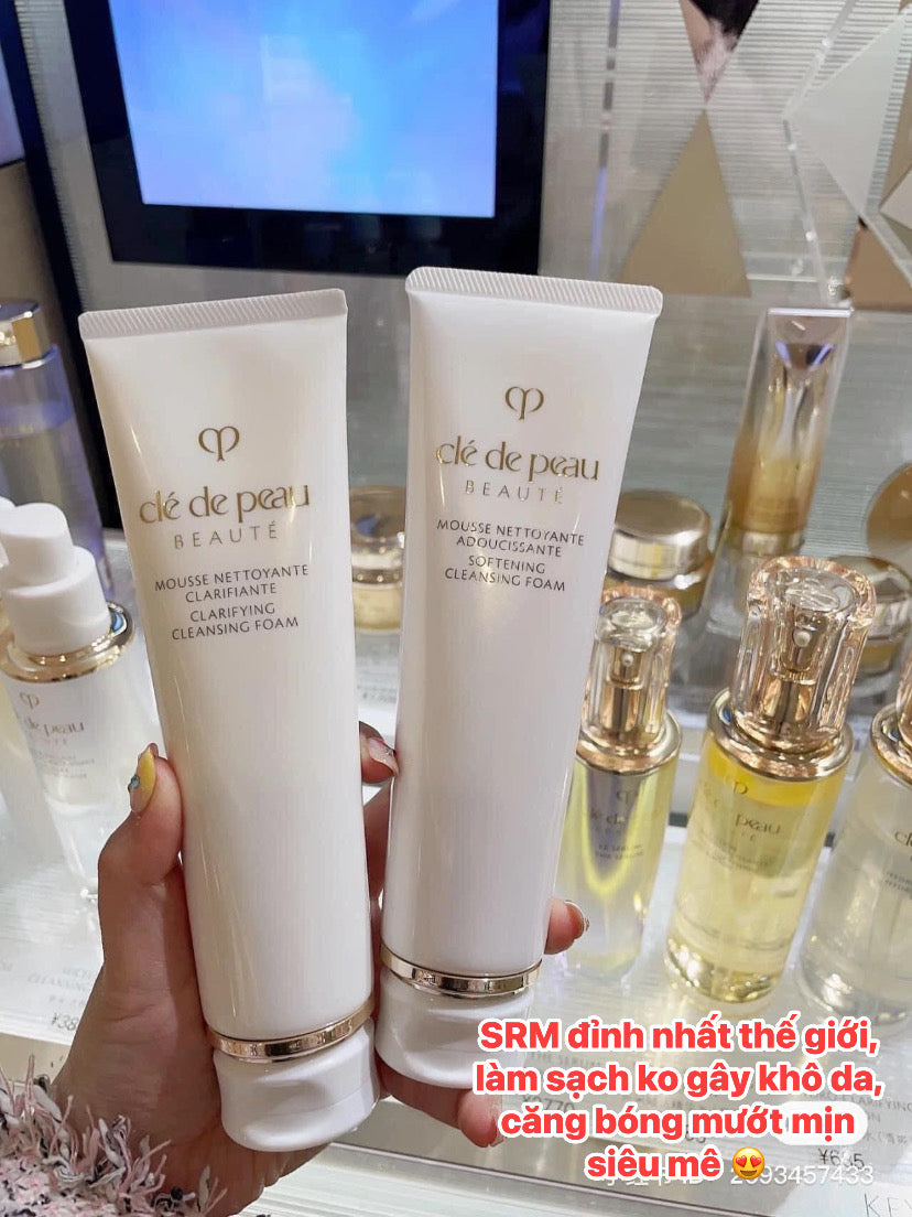 Sữa rửa mặt cao cấp CLE DE PEAU Softening Cleansing Foam 125ml