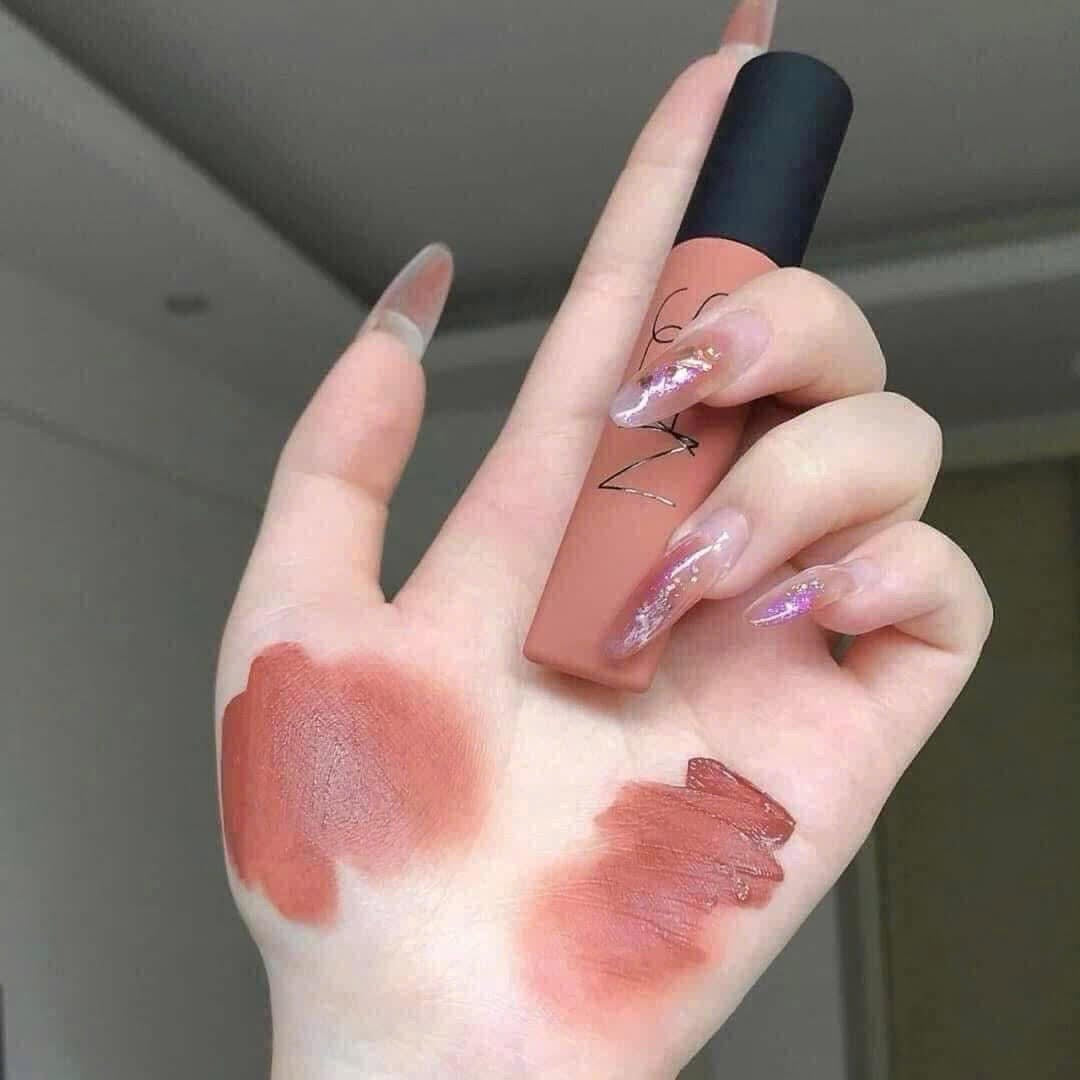 Son kem NARS Air Matte màu Thrust