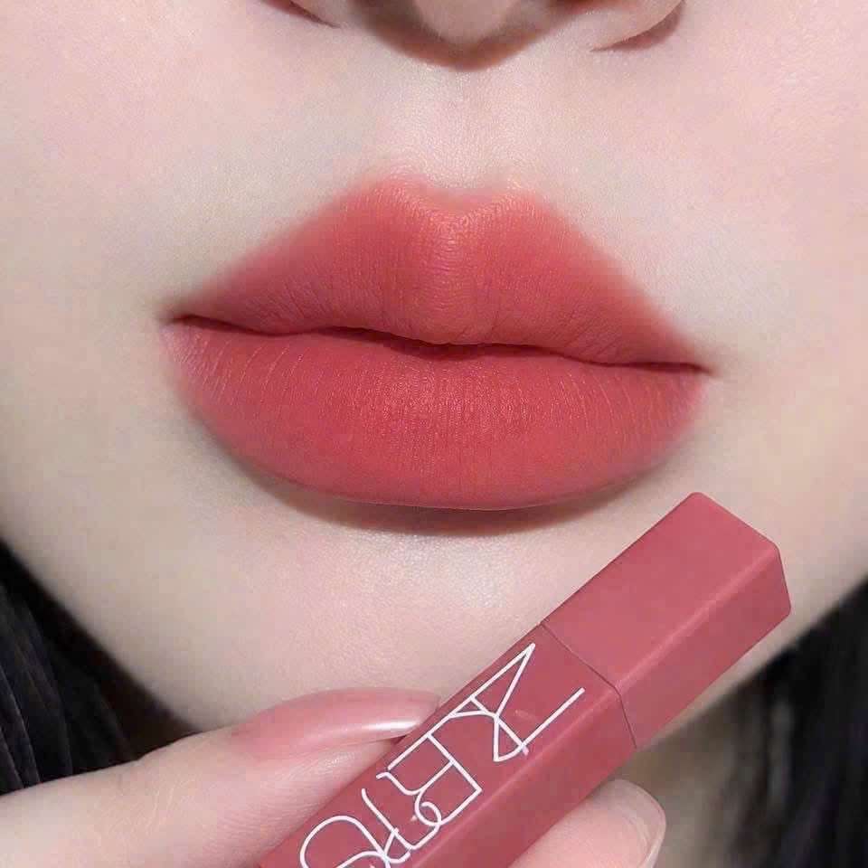 Son lì NARS Powermatte Lip Stick